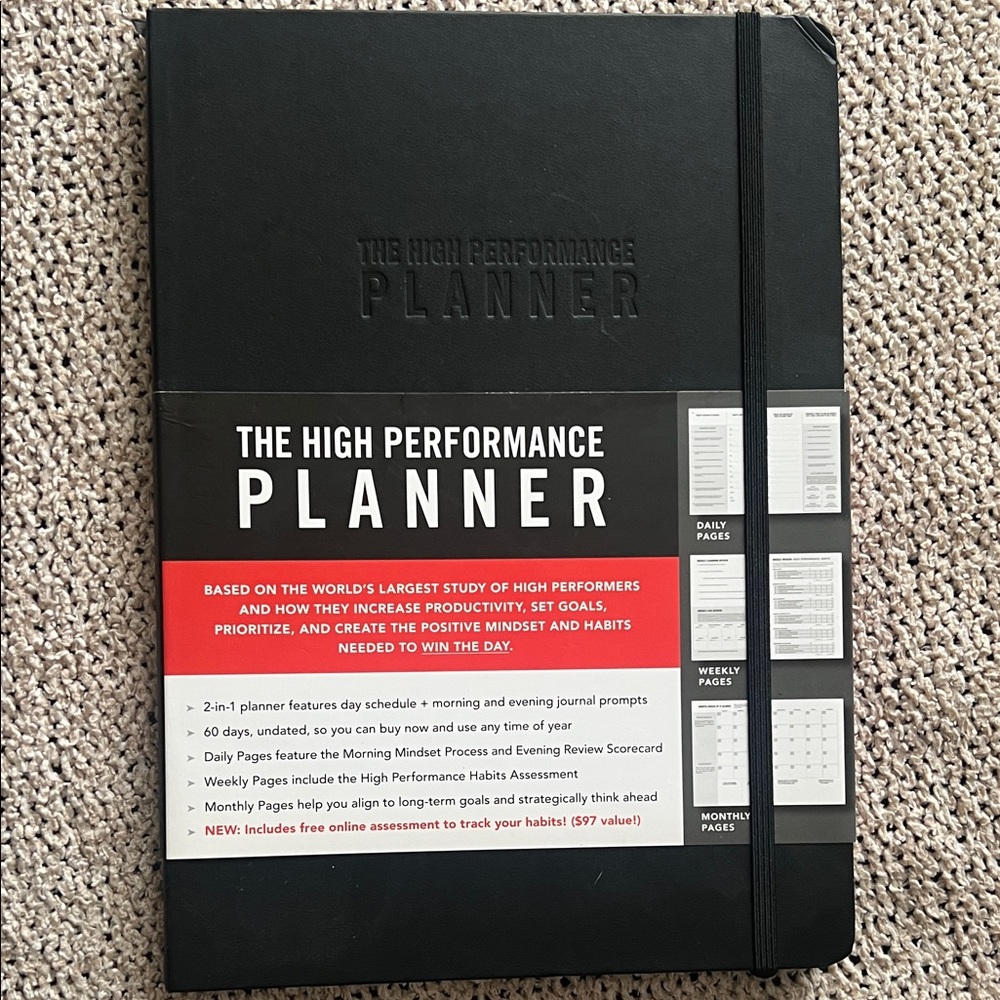 - Black Daily & Weekly Productivity Planner